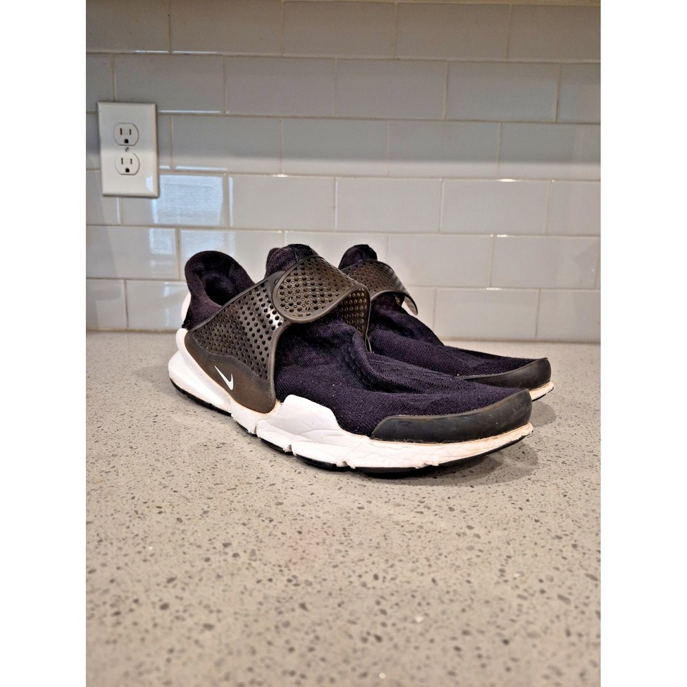 NIKE Sock Dart Black 819686-005 Size 12